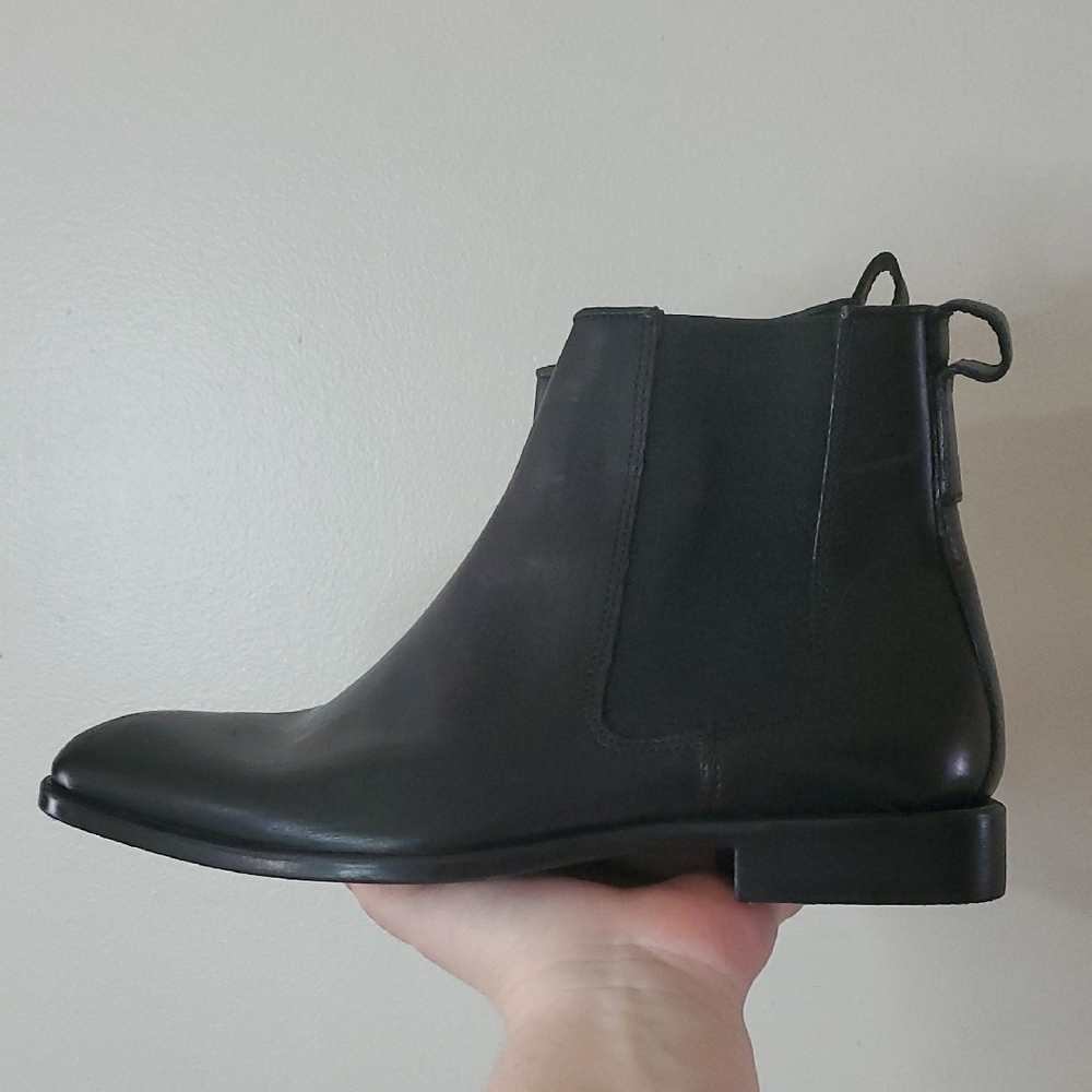 Womens Zara Leather Ankle Boots Size 39 Soft Smooth Leather Chelsea Boots